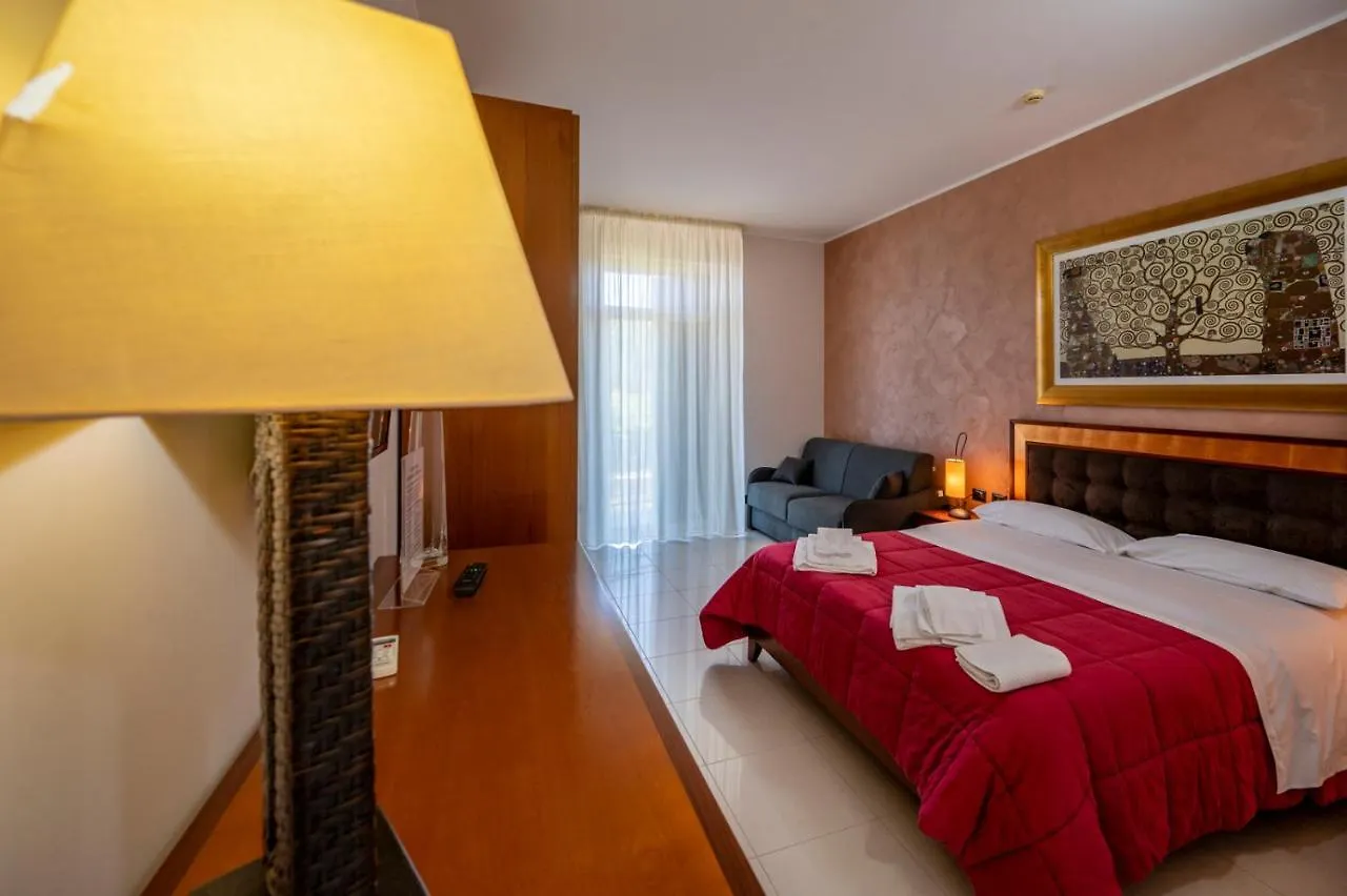 Villa Floyd Charming Rooms B&B Pachino 0*,