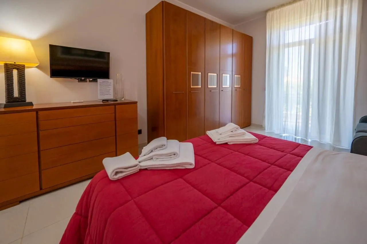 Villa Floyd Charming Rooms B&B Pachino Italia
